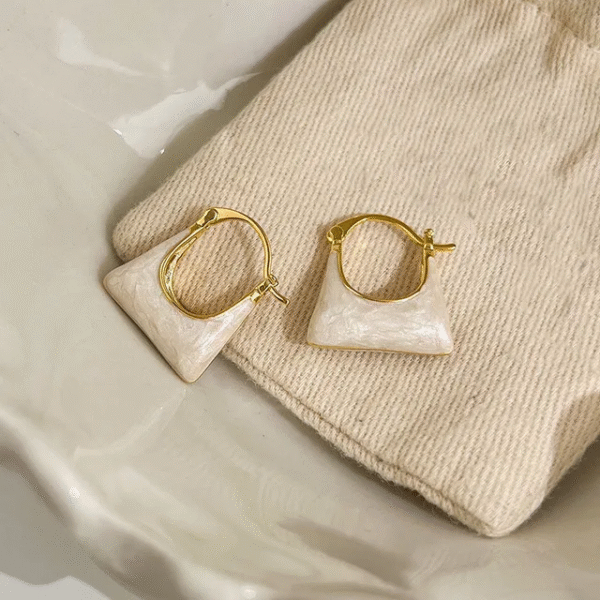 Stone Touch Bag Style Earring