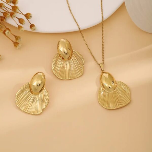 Gold Plated Set
