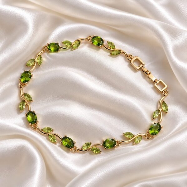 Light Green Tulip Bracelet
